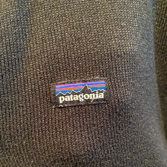 Women’s Patagonia Quarter Zip - Picture 3 of 8